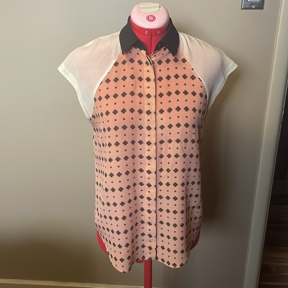 Club Monaco 100% silk colour blocked short sleeve blouse - Picture 5 of 12